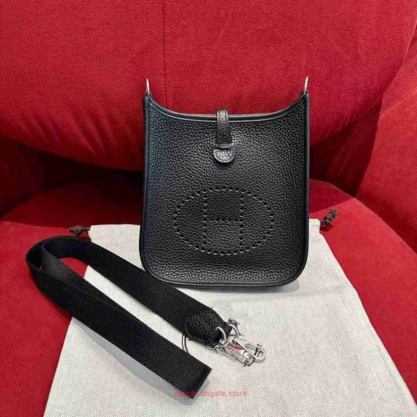 original h home evelynnss tote bags wholesale pure handmade mini 16cm tc cowhide silver buckle black shoulder diagonal croevelynnss bag
original h home evelynnss tote bags wholesale pure handmade mini 16cm tc cowhide silver buckle black shoulder diagonal croevelynnss bag