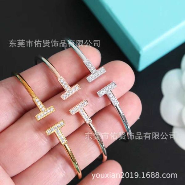 internet celebrity live broadcast tiffay double diamond set titanium steel bracelet women's 18k rose gold light luxury popular versatil, Black
internet celebrity live broadcast tiffay double diamond set titanium steel bracelet women's 18k rose gold light luxury popular versatil, Black
