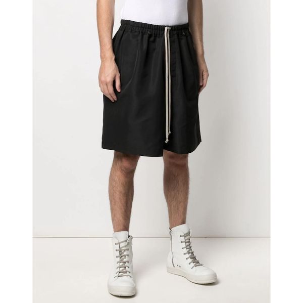 original black shorts high street casual trouser workwear normal crotch oversized men shorts trend fashion shorts
original black shorts high street casual trouser workwear normal crotch oversized men shorts trend fashion shorts