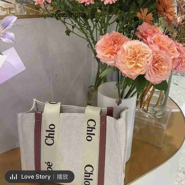new the designer outlet hands cloe handbags bags women handbag product tote is applicable to c koujia's classic canvas and cowhide sing
new the designer outlet hands cloe handbags bags women handbag product tote is applicable to c koujia's classic canvas and cowhide sing