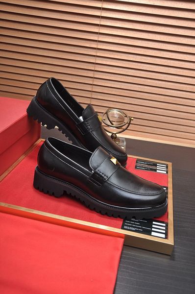 2023 men's dress shoes business handmade oxfords formal genuine leather loafers brand groom wedding party shoes size 38-45, Black
2023 men's dress shoes business handmade oxfords formal genuine leather loafers brand groom wedding party shoes size 38-45, Black