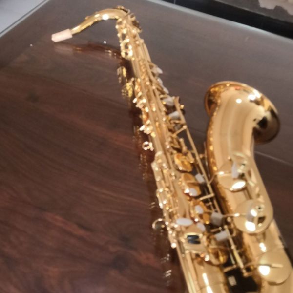 professional ts-710 tenor saxophone bb tuning brass lacquered gold shell keys one to one carved pattern woodwind instrument with accessories
professional ts-710 tenor saxophone bb tuning brass lacquered gold shell keys one to one carved pattern woodwind instrument with accessories