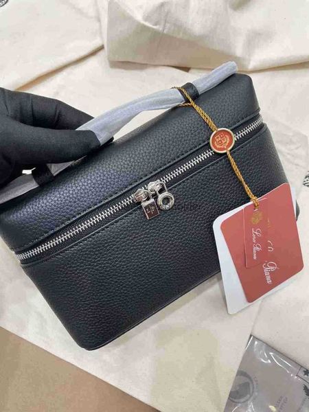 loro piana women's bag 23 loro piana extra handbag pocket bag l19 one shoulder handbag
loro piana women's bag 23 loro piana extra handbag pocket bag l19 one shoulder handbag