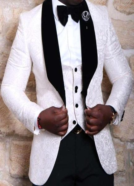 groom tuxedos groomsmen red white black shawl lapel man suit wedding men039s blazer suits custom made jacketpantsvest4173036, Black;gray
groom tuxedos groomsmen red white black shawl lapel man suit wedding men039s blazer suits custom made jacketpantsvest4173036, Black;gray