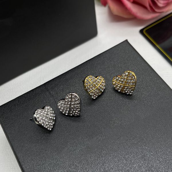 fashion designer earrings gold heart earring for women stud earrings pearl jewelry gold letters hoop earring diamond wedding ear studs charm, Golden;silver
fashion designer earrings gold heart earring for women stud earrings pearl jewelry gold letters hoop earring diamond wedding ear studs charm, Golden;silver