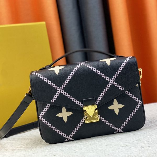 womens fashion bag designer large capacity carrying tote bag leather printed shoulder bag delicate the lock bag temperament crossbody bag #4
womens fashion bag designer large capacity carrying tote bag leather printed shoulder bag delicate the lock bag temperament crossbody bag #4