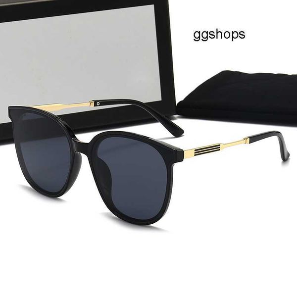 metal ggly gole men sun women classic frame brand glasses retro sunglasses square fashion designers luxury designer eyewear for woman 604, White;black
metal ggly gole men sun women classic frame brand glasses retro sunglasses square fashion designers luxury designer eyewear for woman 604, White;black