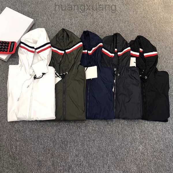 luxury france brand windbreaker mens hooded coat lightweight sun protection jacket spring autumn jackets sleeve arm nfc designers men s clot, Black;brown
luxury france brand windbreaker mens hooded coat lightweight sun protection jacket spring autumn jackets sleeve arm nfc designers men s clot, Black;brown