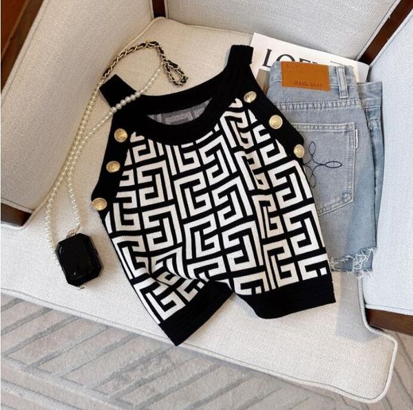 designer women's t-shirts round neck knitting dress fashion pure knits sleeveless shirt tees coats, White
designer women's t-shirts round neck knitting dress fashion pure knits sleeveless shirt tees coats, White