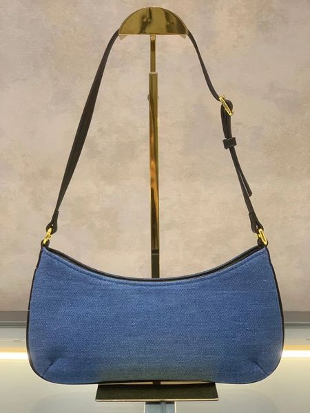 designer le bisou denim shoulder bags le raphia blue raw denim leather strap baguette bags gold hardware letter embroidery zipper handbags s
designer le bisou denim shoulder bags le raphia blue raw denim leather strap baguette bags gold hardware letter embroidery zipper handbags s