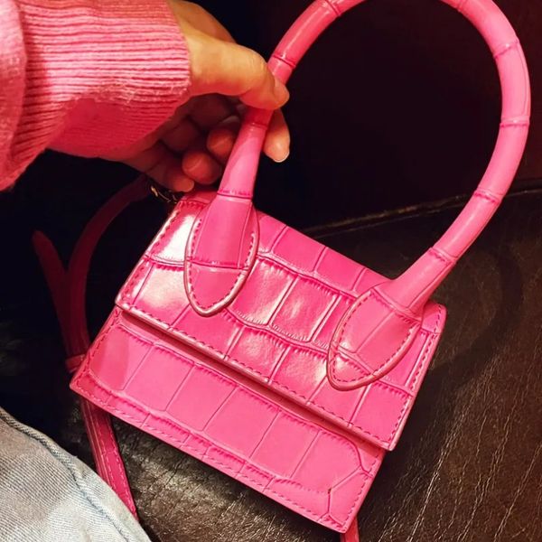 designer bag mini pink le chiquito shoulder bag women crossbody tote bags classic wallet leather tote bag brown patent leather golden logo
designer bag mini pink le chiquito shoulder bag women crossbody tote bags classic wallet leather tote bag brown patent leather golden logo