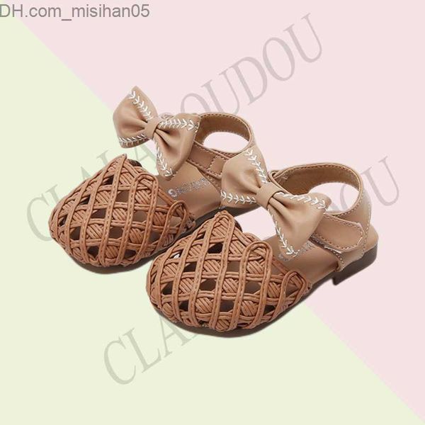 sandals 11-15cm brand fashion children's sandals for girls solid closed toe cute bow little princess summer dress shoes baby shoes z230, Black;red
sandals 11-15cm brand fashion children's sandals for girls solid closed toe cute bow little princess summer dress shoes baby shoes z230, Black;red
