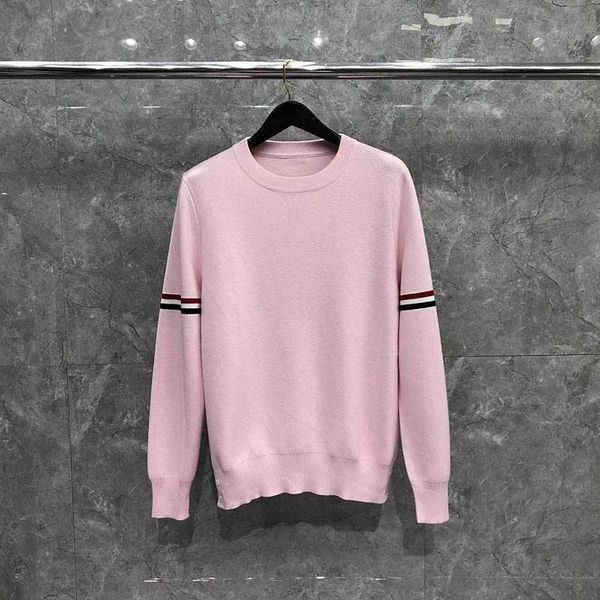 tb thom sweater autunm winter men's sweaters fashion brand clothing cotton armband stripe crewneck pullover pink tb sweater, White;black
tb thom sweater autunm winter men's sweaters fashion brand clothing cotton armband stripe crewneck pullover pink tb sweater, White;black