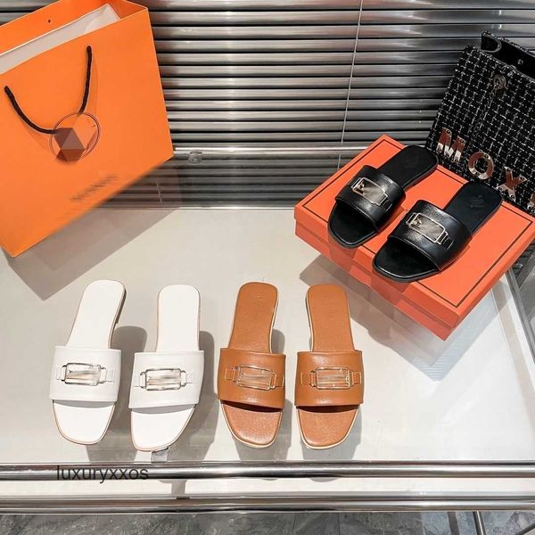 hrmes designer oran sandal slippers 2023 summer metal button super soft for women outerwear casual fashion simple beach women's
hrmes designer oran sandal slippers 2023 summer metal button super soft for women outerwear casual fashion simple beach women's
