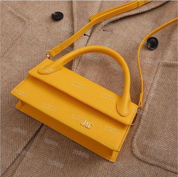 jaquemus high-quality designers bags shoulder bags handbag fashion purse women totes scarf horse bag girl handbags classic leather bagshandb
jaquemus high-quality designers bags shoulder bags handbag fashion purse women totes scarf horse bag girl handbags classic leather bagshandb