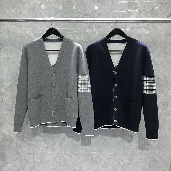 tb thom men's sweaters 2023 new in korean fashion kawaii aircraft pattern stripes v-neck cardigans casual harajuku sweaters, White;black
tb thom men's sweaters 2023 new in korean fashion kawaii aircraft pattern stripes v-neck cardigans casual harajuku sweaters, White;black