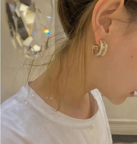 diamond inlaid office ring fashion exquisite temperament style earring pendant deluxe designer girl 18k rose gold silver earrings women'
diamond inlaid office ring fashion exquisite temperament style earring pendant deluxe designer girl 18k rose gold silver earrings women'