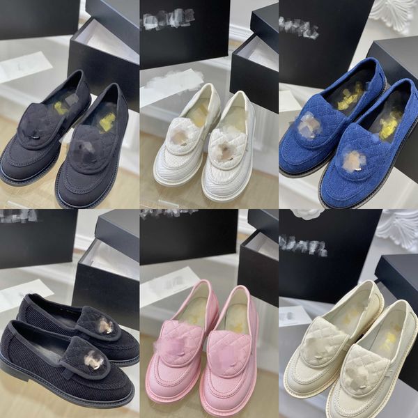 loafers 2023 fall fashion canvas denim blue plaid quilted all-match flap mules moccasins high-quality women's c interlocking metal buck, Black
loafers 2023 fall fashion canvas denim blue plaid quilted all-match flap mules moccasins high-quality women's c interlocking metal buck, Black