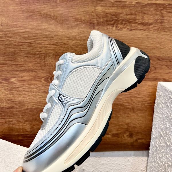 luxury designer gold silver sneakers women's shoes casual shoes fashion new high version mesh breathable color matching lace up vacatio, Black
luxury designer gold silver sneakers women's shoes casual shoes fashion new high version mesh breathable color matching lace up vacatio, Black