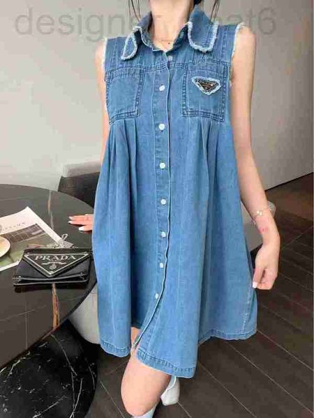 two piece dress designer 2023 spring/summer new triangle single breasted loose fit slim reducing age polo collar sleeveless girls' deni, White
two piece dress designer 2023 spring/summer new triangle single breasted loose fit slim reducing age polo collar sleeveless girls' deni, White