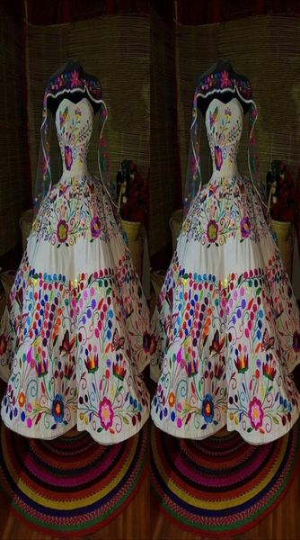 2023 traditinal mexican dresses quinceanera for women vintage embroidered strapless satin sweet 16 dress charro corset back2356763, Blue;red
2023 traditinal mexican dresses quinceanera for women vintage embroidered strapless satin sweet 16 dress charro corset back2356763, Blue;red