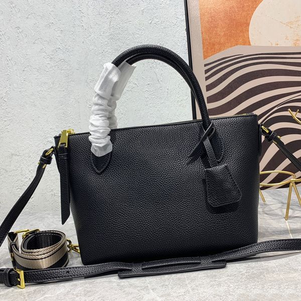 tote bag shopping handbag crossbody handbags purse fashion letter grain cowhide leather shoulder bag two long strap bottom rivet gold hardwa
tote bag shopping handbag crossbody handbags purse fashion letter grain cowhide leather shoulder bag two long strap bottom rivet gold hardwa