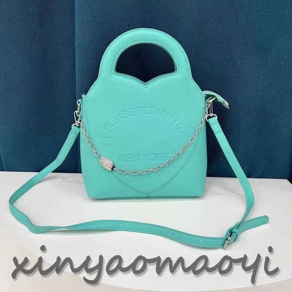 pu leather handbag women's brand designer shoulder bag luxury fashion tote bag brand letter tiffany new york messenger bag mini purse b
pu leather handbag women's brand designer shoulder bag luxury fashion tote bag brand letter tiffany new york messenger bag mini purse b