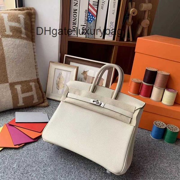 factory totes bag 5a quality h home original classic fashion bird kin handbag h home bag new semi manual layer lychee grain cowhide tc large
factory totes bag 5a quality h home original classic fashion bird kin handbag h home bag new semi manual layer lychee grain cowhide tc large