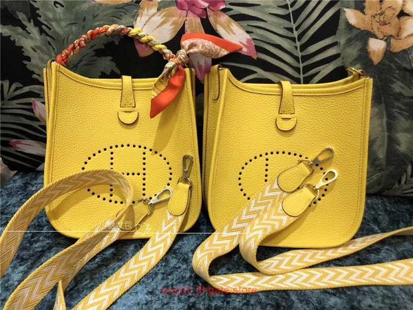 original h home evelynnss tote bags wholesale hand sewn wax thread family h new mini bag women perforated bucket one shoulder croevelynnss b
original h home evelynnss tote bags wholesale hand sewn wax thread family h new mini bag women perforated bucket one shoulder croevelynnss b