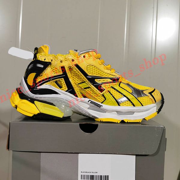 new designers women men casual shoes paris runner 70 transmit sense retro trainers black white pink blue burgundy deconstruction sneakers jo
new designers women men casual shoes paris runner 70 transmit sense retro trainers black white pink blue burgundy deconstruction sneakers jo
