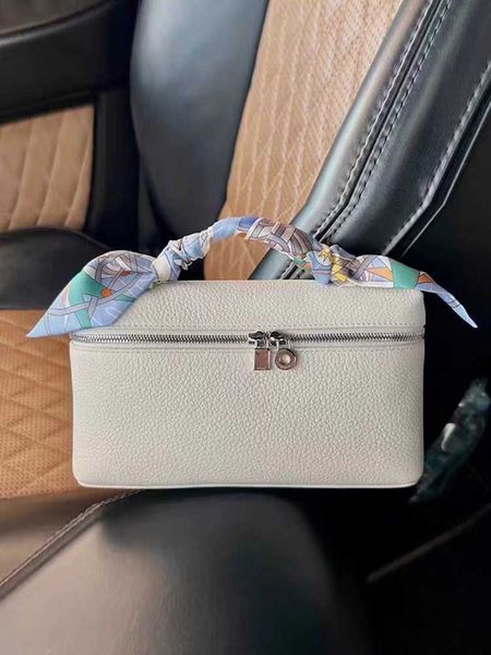 loro * piana bag loro handbag l19 handbag piana shoulder bag layer cowhide makeup bag gigi same style lp crossbody bag
loro * piana bag loro handbag l19 handbag piana shoulder bag layer cowhide makeup bag gigi same style lp crossbody bag