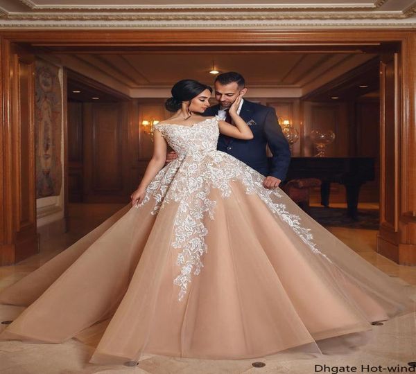 elegant arabic off the shoulder tulle a line long evening dresses lace applique backless sweep train formal prom party gowns4739468, Black;red
elegant arabic off the shoulder tulle a line long evening dresses lace applique backless sweep train formal prom party gowns4739468, Black;red