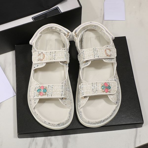 designer sandals luxury cc style beach shoes summer leather slippers women footwear outdoor sandal slides z021
designer sandals luxury cc style beach shoes summer leather slippers women footwear outdoor sandal slides z021