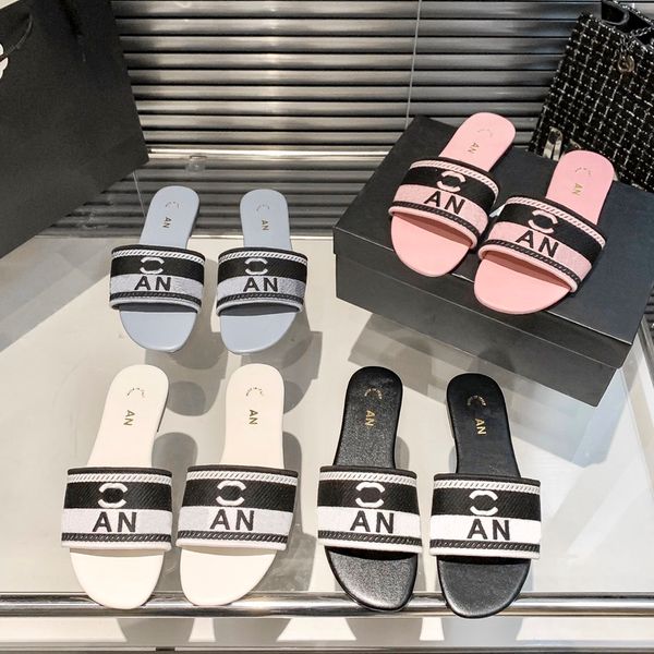 france brand fashion slippers designer classics letter graphic womans indoor beach straw black pink durable correct c brand slippers sandal
france brand fashion slippers designer classics letter graphic womans indoor beach straw black pink durable correct c brand slippers sandal