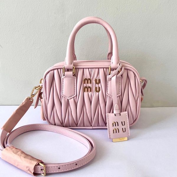 mens fashion miui matelasse bowling shoulder bag luxury designer miu trunk tote square camera hand bags womens genuine leather wallets cross
mens fashion miui matelasse bowling shoulder bag luxury designer miu trunk tote square camera hand bags womens genuine leather wallets cross
