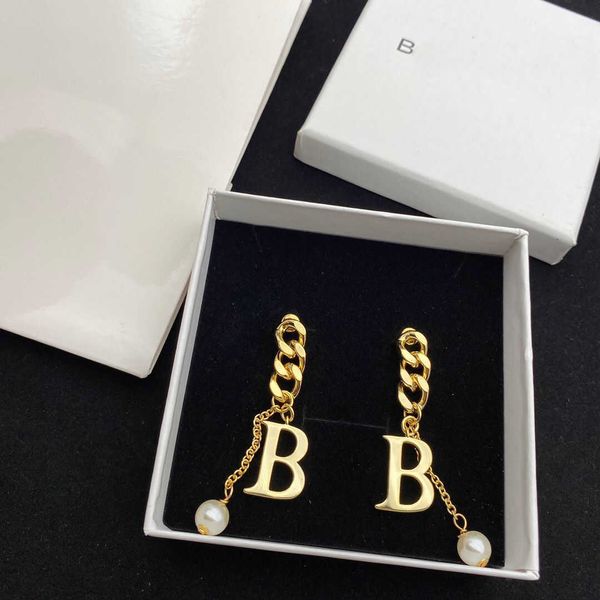 b earrings jewelry new letter pearl tassel women's french high-level feeling elegant generous temperament double, Golden
b earrings jewelry new letter pearl tassel women's french high-level feeling elegant generous temperament double, Golden