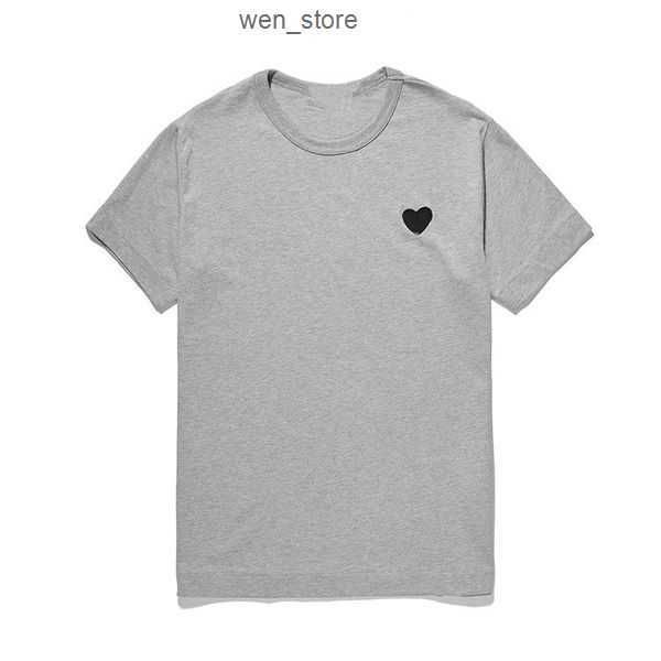 cdgs fashion mens play t shirt designer red heart commes casual women shirts des badge garcons high quanlity tshirts cotton embroidery achb, White;black
cdgs fashion mens play t shirt designer red heart commes casual women shirts des badge garcons high quanlity tshirts cotton embroidery achb, White;black