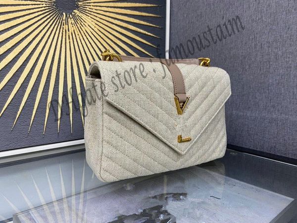 7a autumn and winter style designer bag fashion bag shoulder bag calfskin drawstring bag ladies handbag dumpling bag messenger bag shopping
7a autumn and winter style designer bag fashion bag shoulder bag calfskin drawstring bag ladies handbag dumpling bag messenger bag shopping