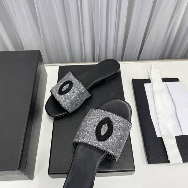 brand slippers ccity designers summer sandals women slide luxury sandal channel women leisure slippers x592, Black
brand slippers ccity designers summer sandals women slide luxury sandal channel women leisure slippers x592, Black