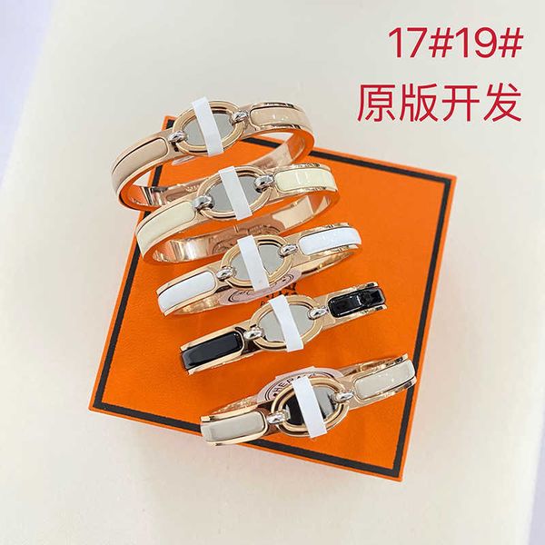 designer hemrres bracelet aijia h enamel dropping glue colorful pig nose mijin electroplated couple style exquisite versatile 343w, Black
designer hemrres bracelet aijia h enamel dropping glue colorful pig nose mijin electroplated couple style exquisite versatile 343w, Black