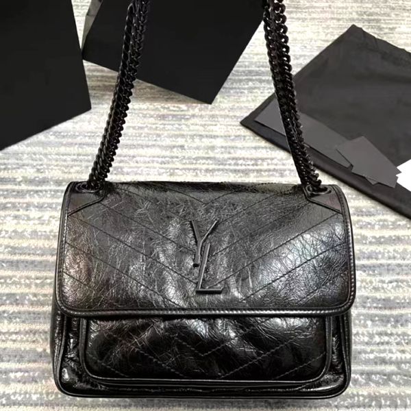 luxurys designer messenger handbags silver genuine leather crossbody bag women niki men totes lady fashion travel bag with shoulder straps m
luxurys designer messenger handbags silver genuine leather crossbody bag women niki men totes lady fashion travel bag with shoulder straps m
