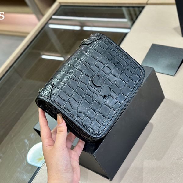 women designer flap bag alligator pattern black letter metal hardware aged silver chain crossbody shoulder handbag luxury wallet sacoche car
women designer flap bag alligator pattern black letter metal hardware aged silver chain crossbody shoulder handbag luxury wallet sacoche car