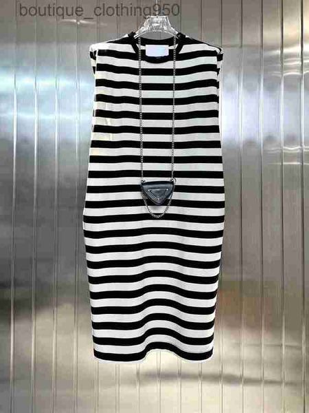 designer casual dresses for women tall and minimalist design sleeveless casual dress woman european style westernized elongated t shirt long, Black;gray
designer casual dresses for women tall and minimalist design sleeveless casual dress woman european style westernized elongated t shirt long, Black;gray