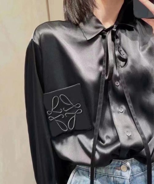 women designer casual shirts long sleeve mens tshirts for men woman silk t-shirt with letters embroidery breathable tees black white
women designer casual shirts long sleeve mens tshirts for men woman silk t-shirt with letters embroidery breathable tees black white