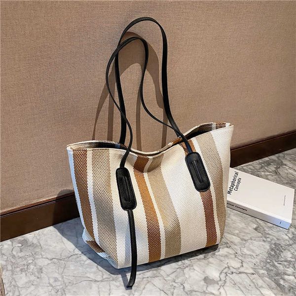 summer fashion women's shoulder bag