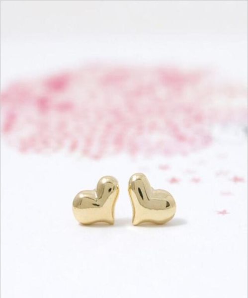 fashion full hearts stud earrings smooth surface design environmental protection zinc alloy material gold silver rose three color 2105020, Golden;silver
fashion full hearts stud earrings smooth surface design environmental protection zinc alloy material gold silver rose three color 2105020, Golden;silver