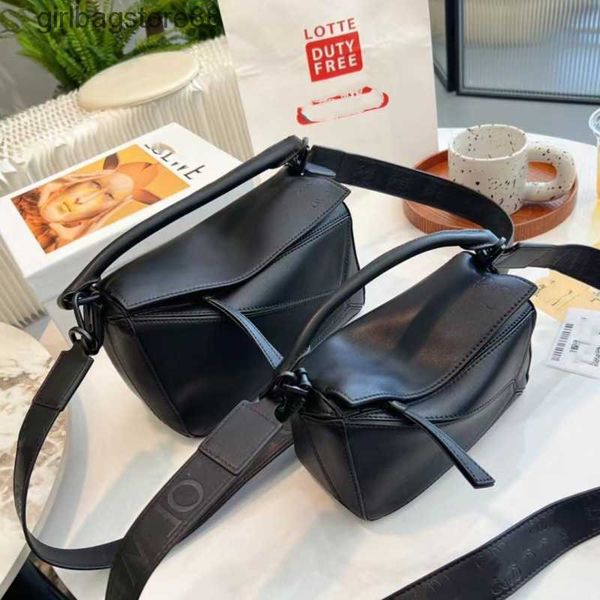shoulder 2023 wide girl leather bag designer geometry cool women's loewsbag bags strap puzzle spliced summer handbag single crossbody v
shoulder 2023 wide girl leather bag designer geometry cool women's loewsbag bags strap puzzle spliced summer handbag single crossbody v