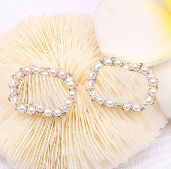 fashion 18k gold plated luxury brand designers double letters stud geometric full crystal rhinestone pearl earring for women wedding party j, Golden;silver
fashion 18k gold plated luxury brand designers double letters stud geometric full crystal rhinestone pearl earring for women wedding party j, Golden;silver