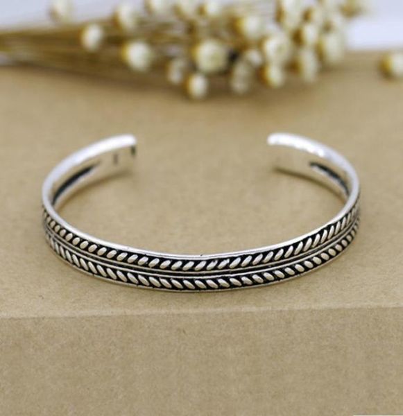vintage bracelet tibetan silver color simple design classic bangle feather leaf pattern open cuff bangle for women jewelry5197919, Black
vintage bracelet tibetan silver color simple design classic bangle feather leaf pattern open cuff bangle for women jewelry5197919, Black