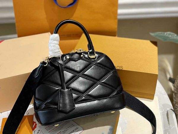 womens luxury designer bag alma bb soft leather shell bag shoulder bags handbag messenger handbags tote purse 24x18cm caitlin_fashion_bags
womens luxury designer bag alma bb soft leather shell bag shoulder bags handbag messenger handbags tote purse 24x18cm caitlin_fashion_bags